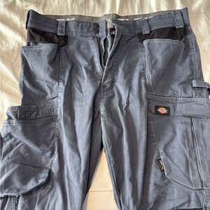 Dickies Women’s FLEX Relaxed Fit Workpants Graphite Gray, Size 12